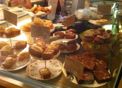 Carpenter and Cook assorted desserts | Singapore Cafes and Cakes guide