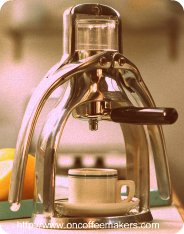coffee-maker-buying-guide-a-machine